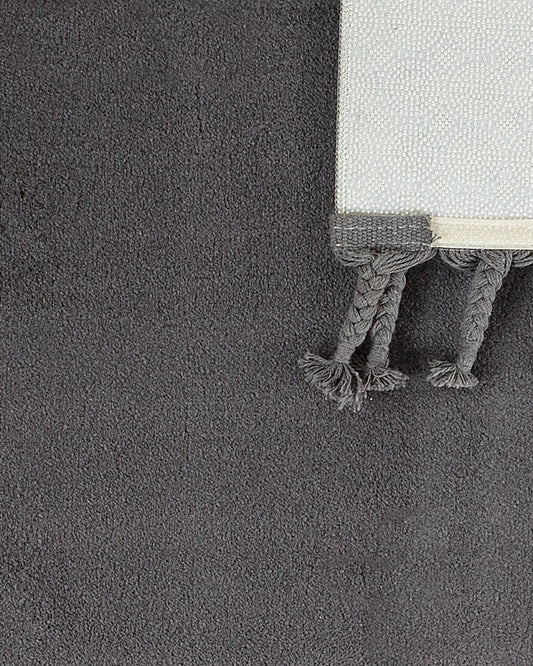 Carol Fringed Carpet - Madame Coco JO