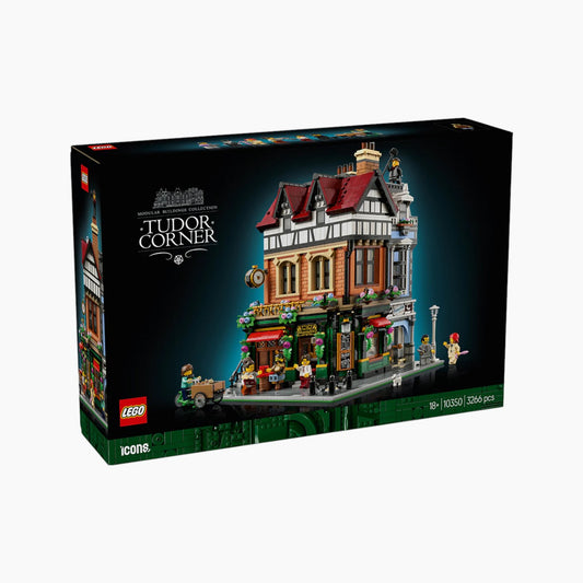 Lego Tudor Corner - 3266 Pcs Rare Edition