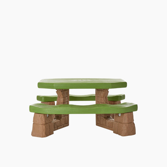 Step2 Naturally Playful Picnic Table With Umbrella