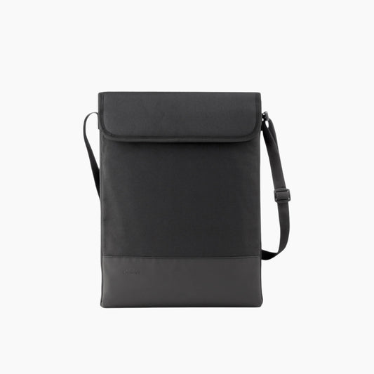 BELKIN غلاف حماية للابتوب مع حزام كتف