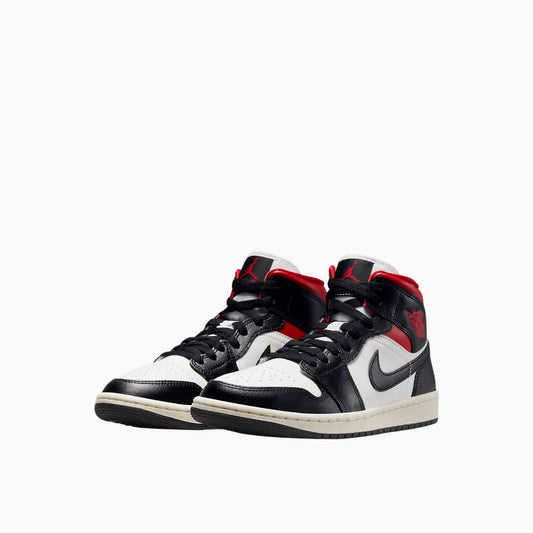 Nike Air Jordan 1 Mid Sneakers