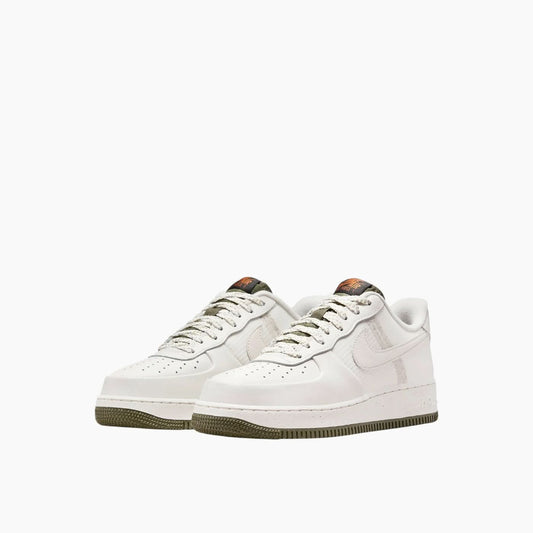 Nike Air Force 1 Low 07 LV8 Sneakers