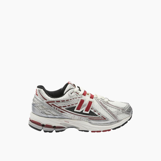 New Balance 1906R Shoes