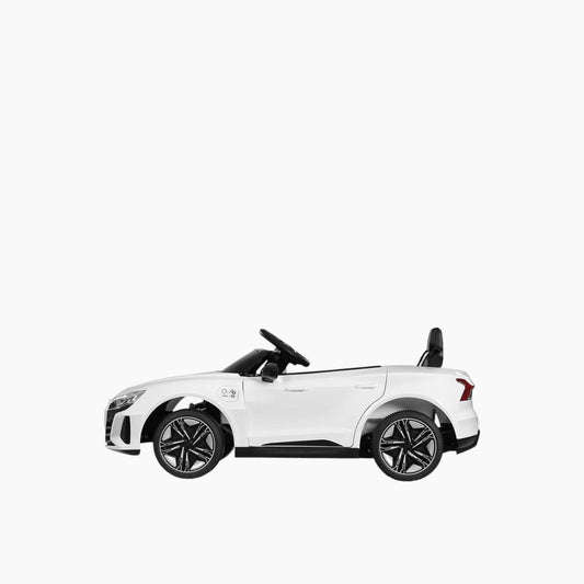 سيارة أودي RS e-tron GT المرخصة للتحكم عن بعد