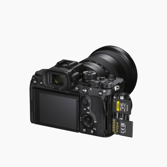 سوني A7SIII مع RS4+ DJI كومبو