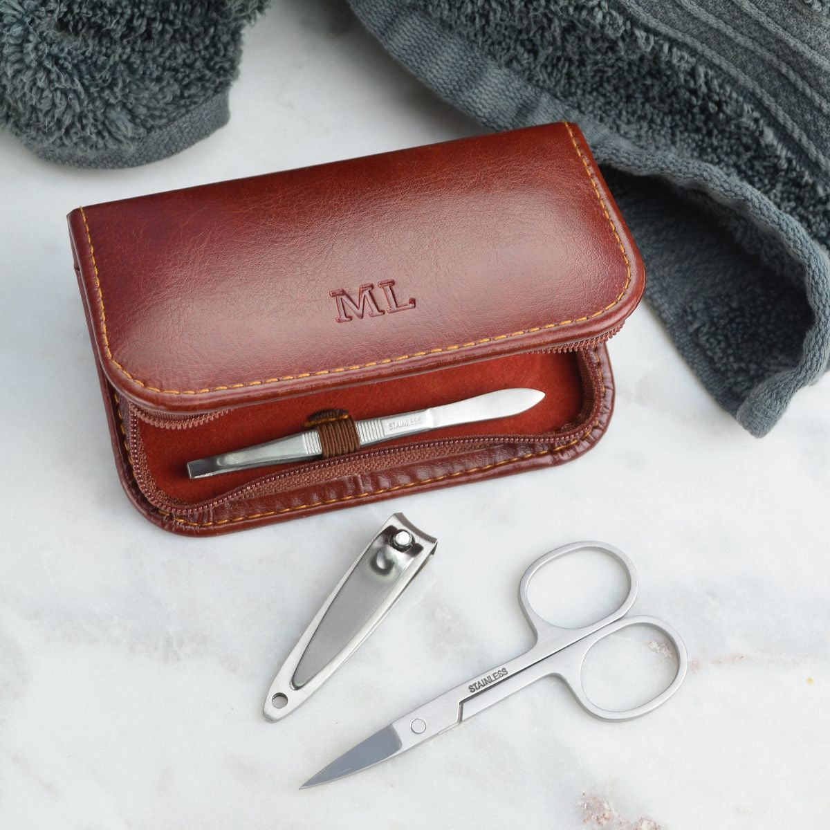 Men Foot Hand & Nail