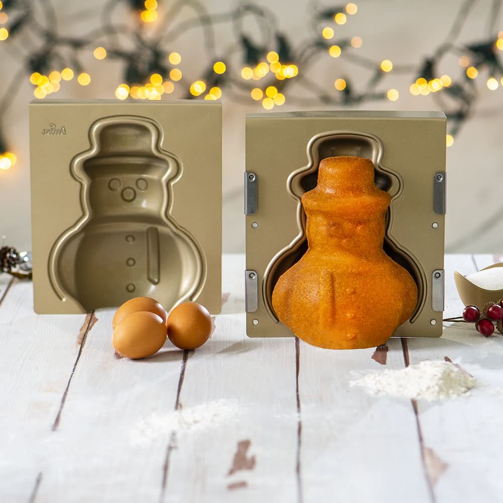 Decora 3D Snowman Cake Pan - HUNA
