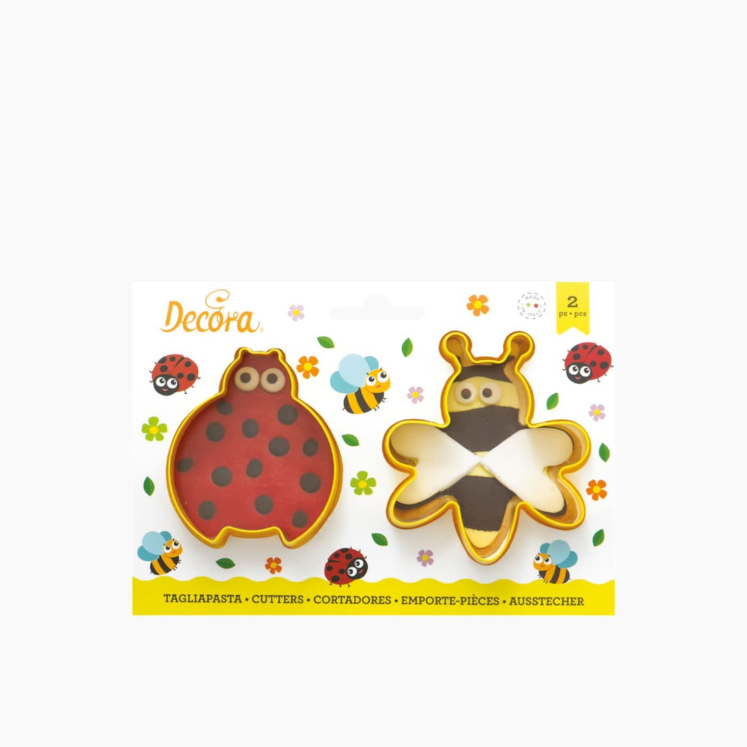 Decora Animal Cookie Cutters dog and bone 2 piece set