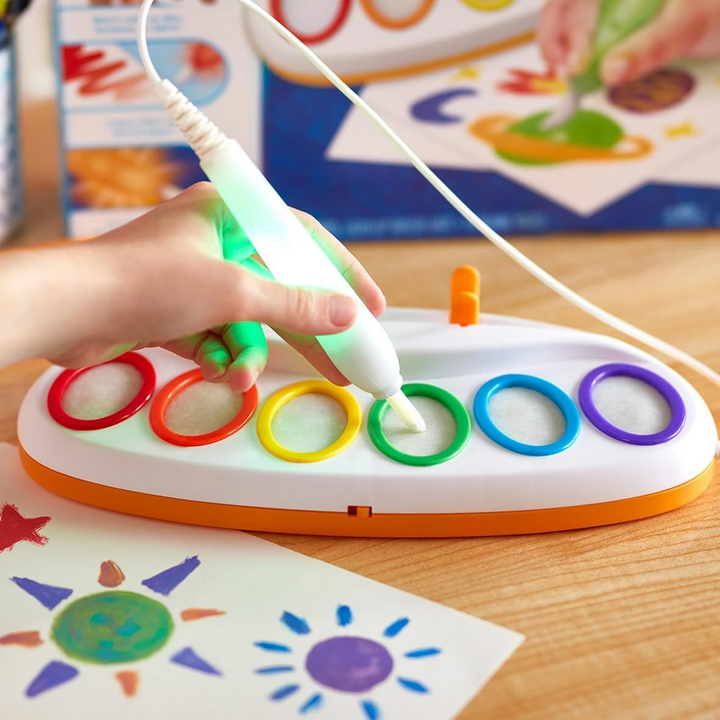 Crayola Color Wonder Magic Light-Up Brush Paint Set