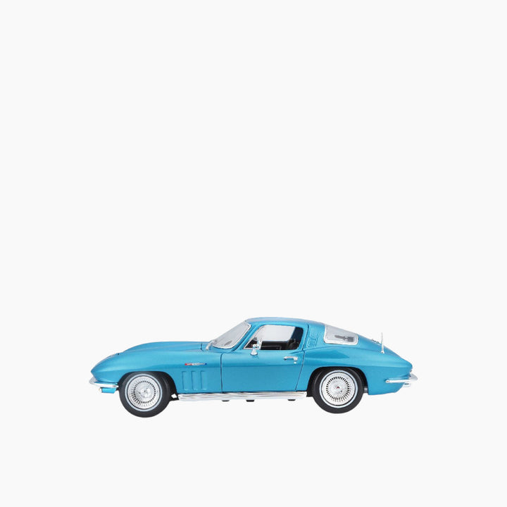 Maisto 1:18 Special Edition 1965 Chevrolet Corvette