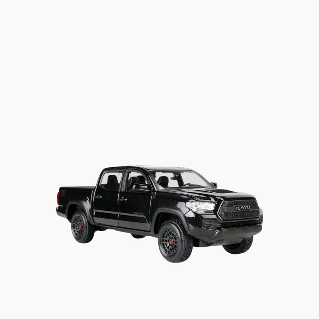 Maisto 1:27 Special Edition 2023 Toyota Tacoma TRD Pro