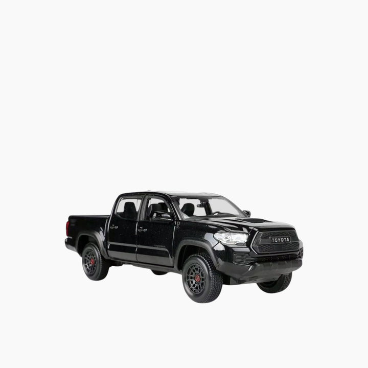Maisto 1:27 Special Edition 2023 Toyota Tacoma TRD Pro