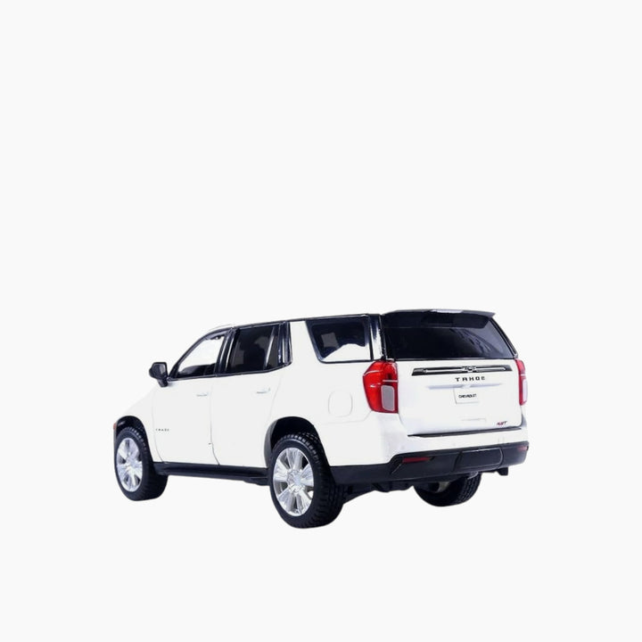 Maisto 1:26 Special Edition 2021 Chevy Tahoe