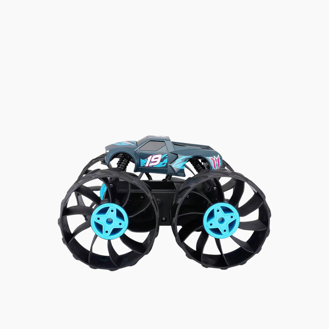 Maisto Burago Cyklone AWT 2.4 GHz (USB Rechargeable Vehicle)