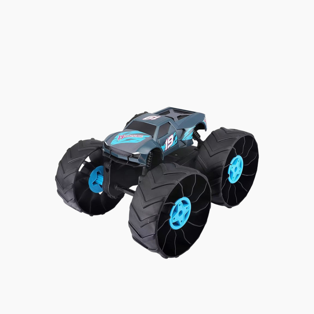 Maisto Burago Cyklone AWT 2.4 GHz (USB Rechargeable Vehicle)