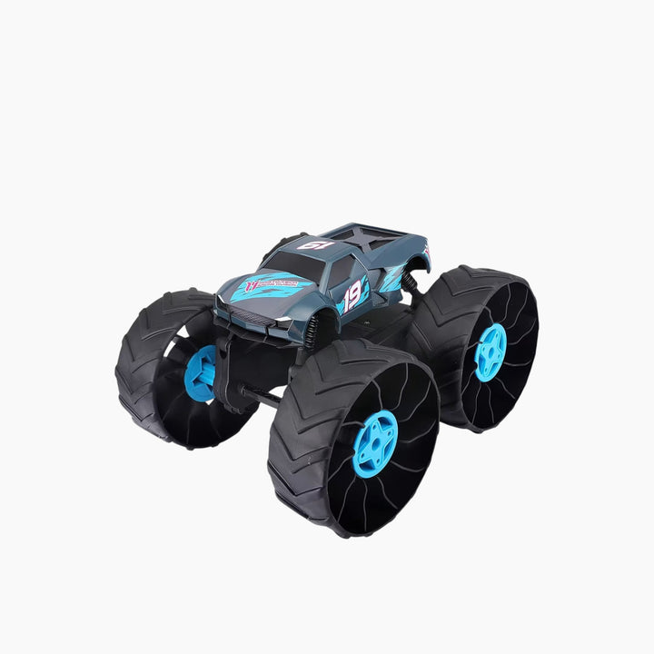 Maisto Burago Cyklone AWT 2.4 GHz (USB Rechargeable Vehicle)