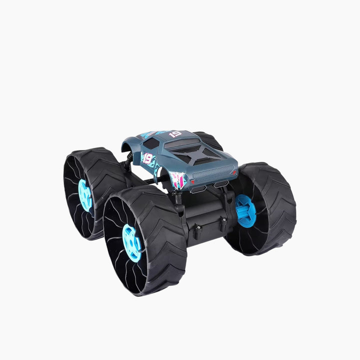 Maisto Burago Cyklone AWT 2.4 GHz (USB Rechargeable Vehicle)