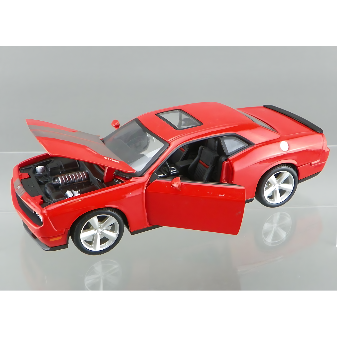 مايستو بوراجو 1:24 إصدار خاص (أ) - 2008 دودج تشالنجر SRT8 مايستو بوراجو 1:24 إصدار خاص (أ) - 2008 دودج تشالنجر SRT8