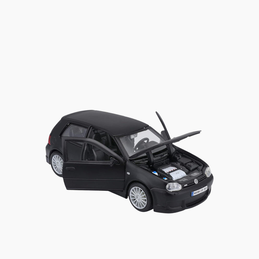 Maisto 1:24 Special Edition Volkswagen Golf R32