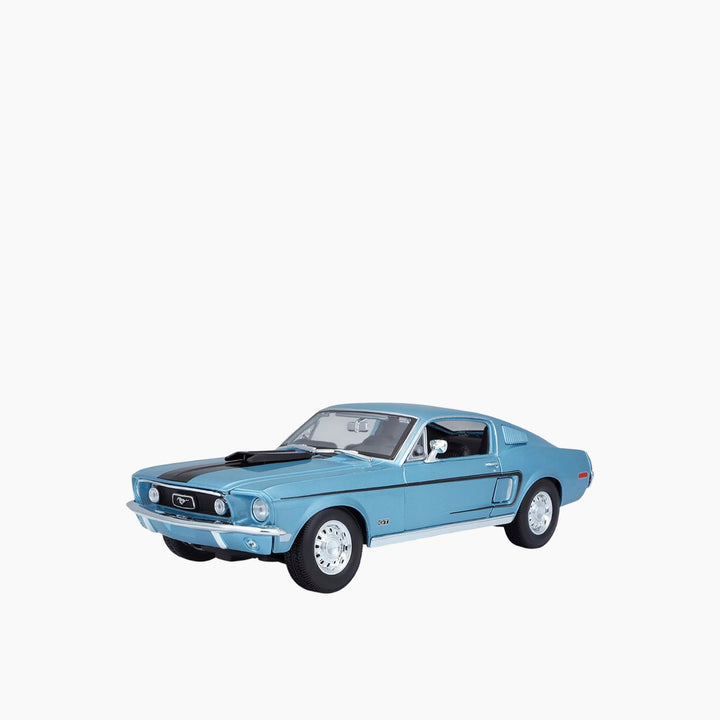 Maisto 1:18 Special Edition Ford Mustang GT Cobra Jet Fastback 1968