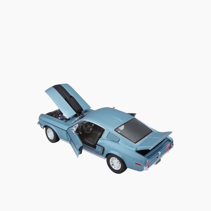 Maisto 1:18 Special Edition Ford Mustang GT Cobra Jet Fastback 1968