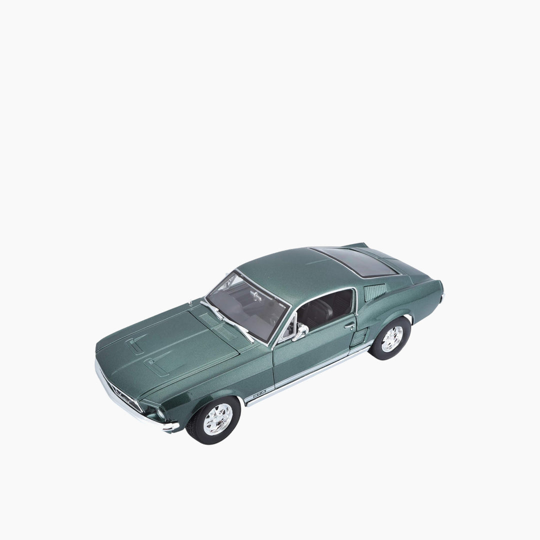 مايستو بوراجو فورد موستانج فاستباك (1967) إصدار خاص 1:18 (B)