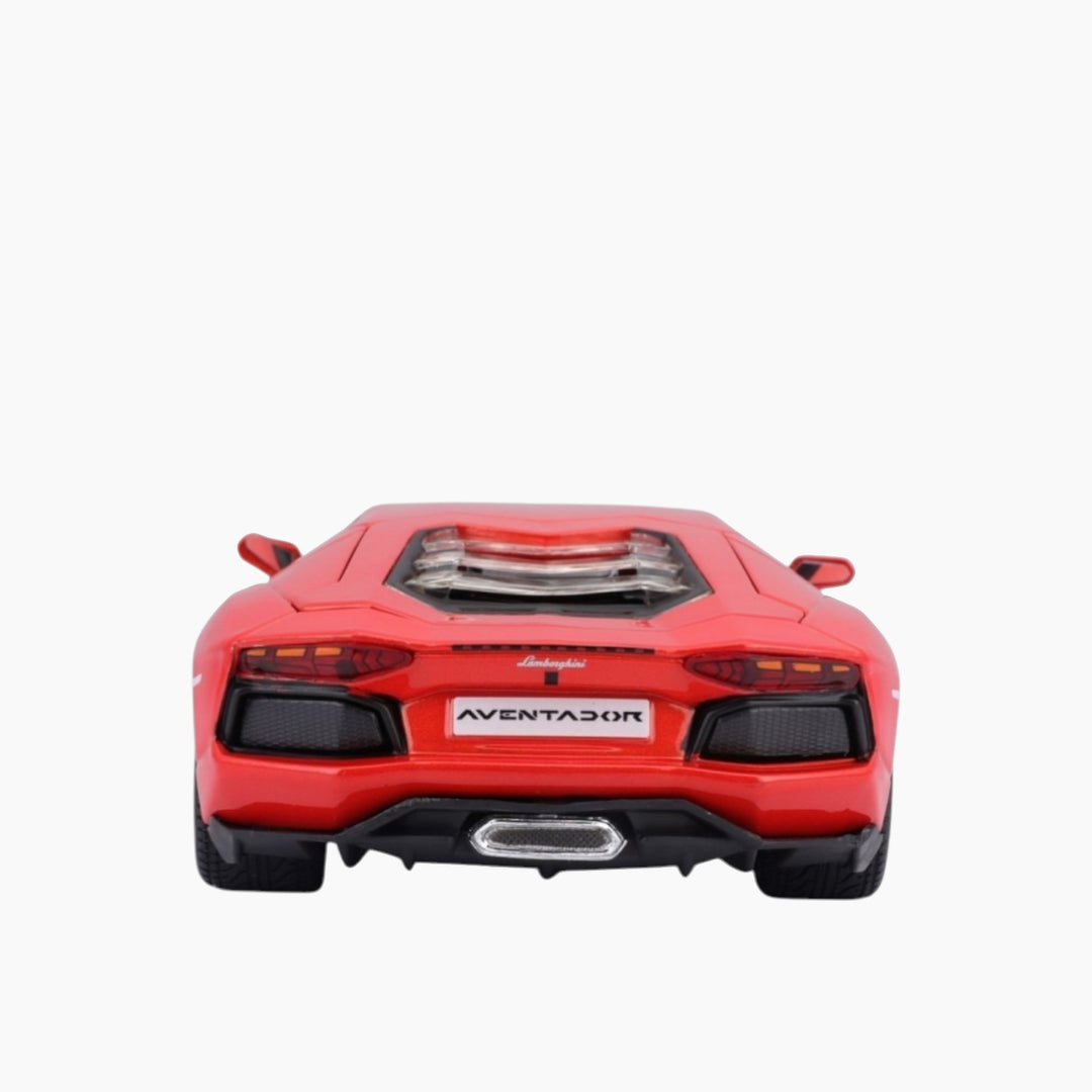 مايستو بوراجو لامبورغيني أفينتادور LP 700-4 إصدار خاص 1:24