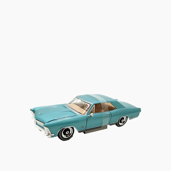 Maisto Burago 1:26 SP. ED. (B) - 1965 Buick Riviera Gran Sport