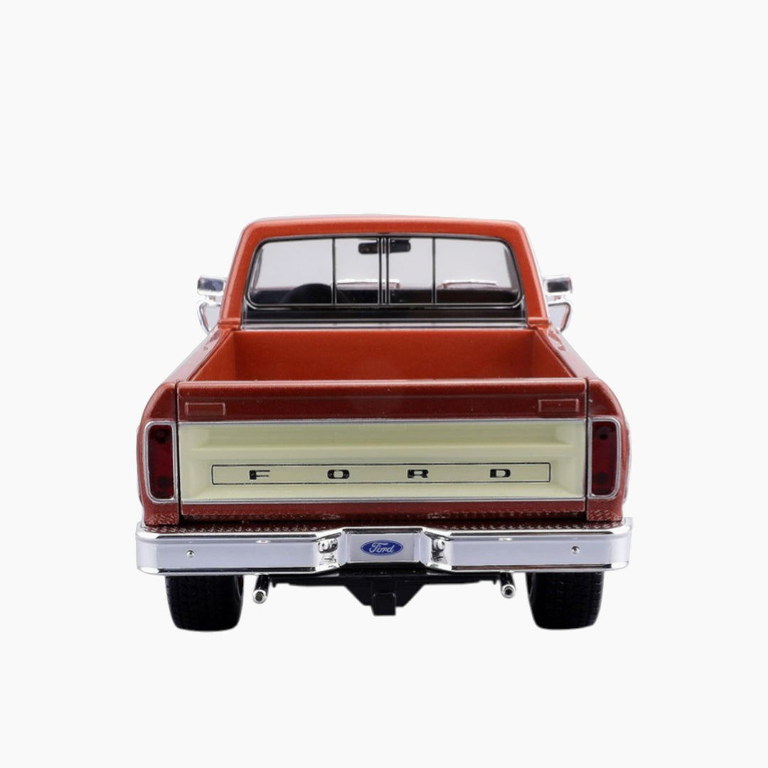 مايستو بوراجو فورد F-150 بيك آب (1979) إصدار خاص 1:18 (B)