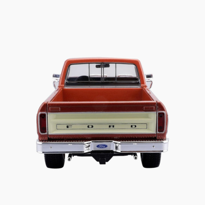 مايستو بوراجو فورد F-150 بيك آب (1979) إصدار خاص 1:18 (B)