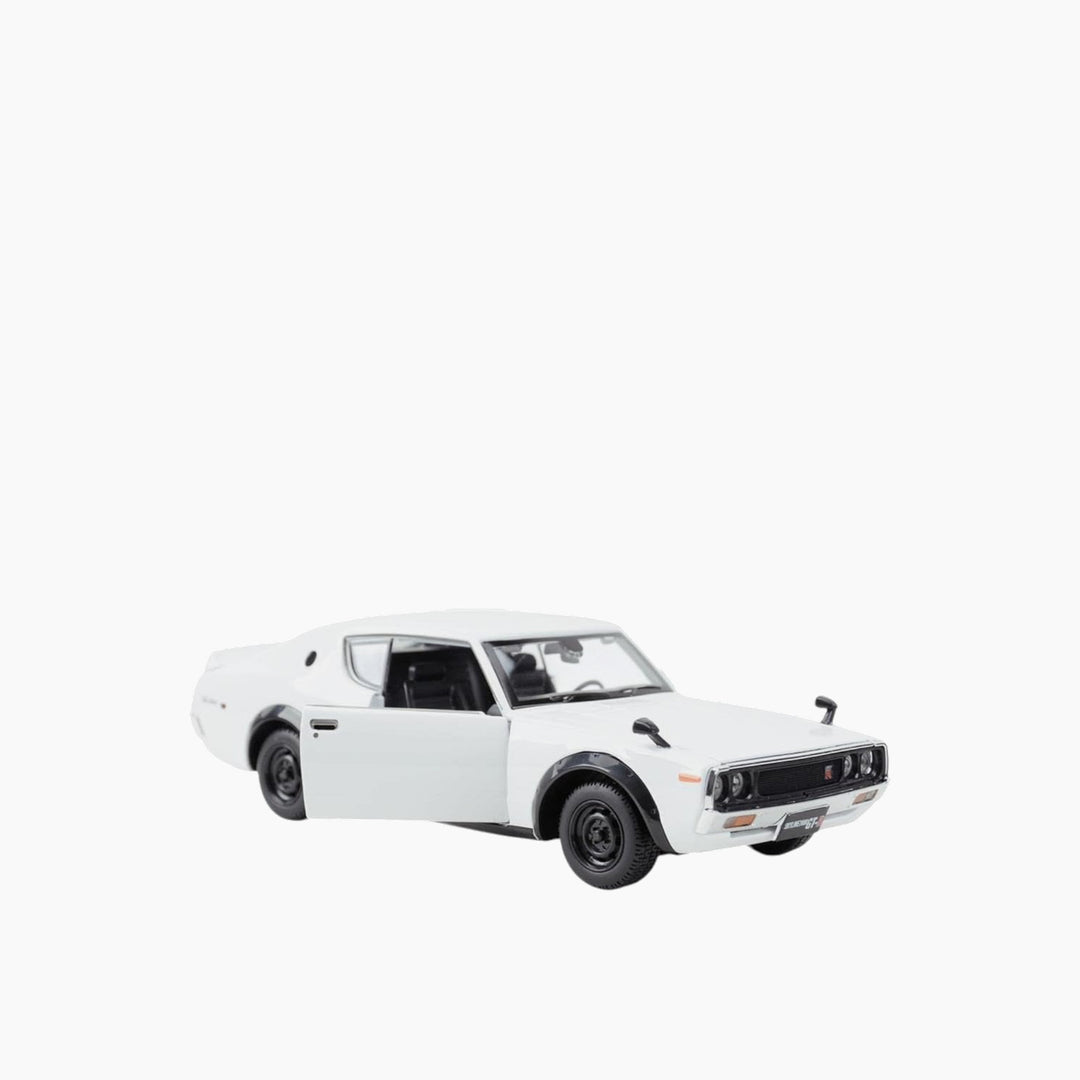 Maisto 1:24 Special Edition 1973 Nissan Skyline 2000GT-R (KPGC110)