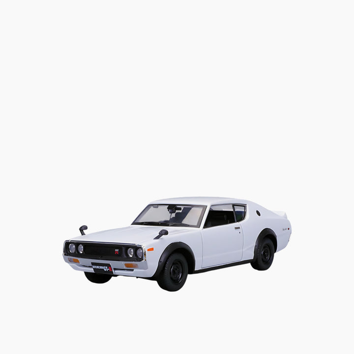 مايستو بوراجو 1:24 إصدار خاص (B) - نيسان سكايلاين 2000GT-R (KPGC110) 1973 أبيض