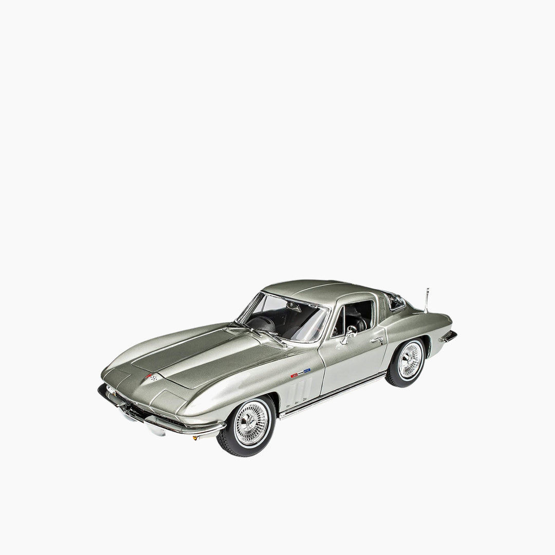 Maisto Bburago 1:18 Special Edition – 1965 Chevrolet Corvette