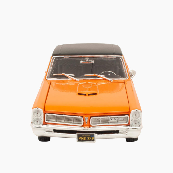 Maisto Bburago 1:18 Special Edition – 1965 Pontiac GTO Hurst Edition