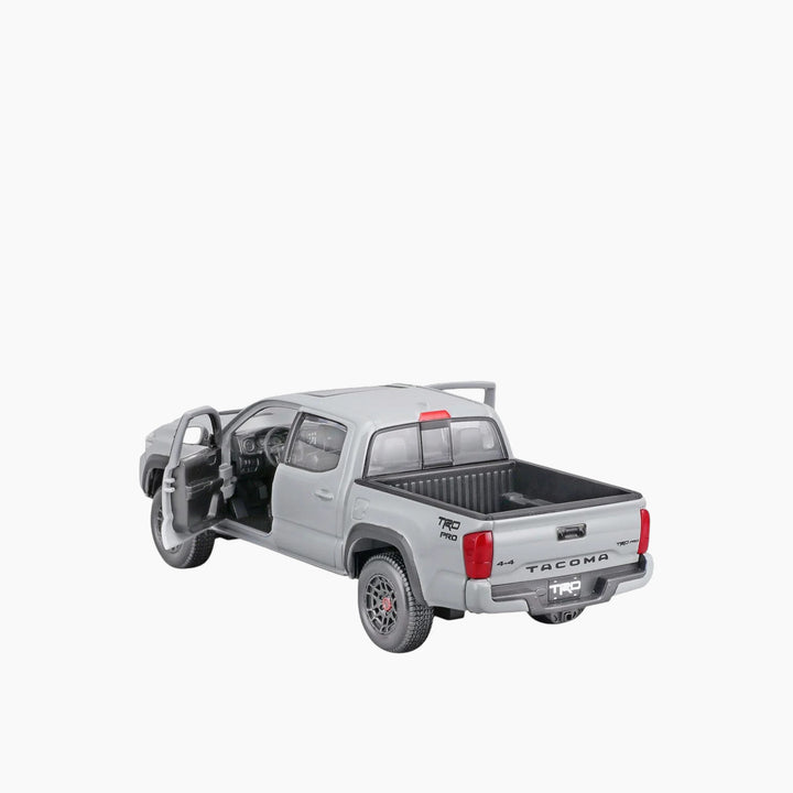 Maisto 1:27 Special Edition 2023 Toyota Tacoma TRD Pro