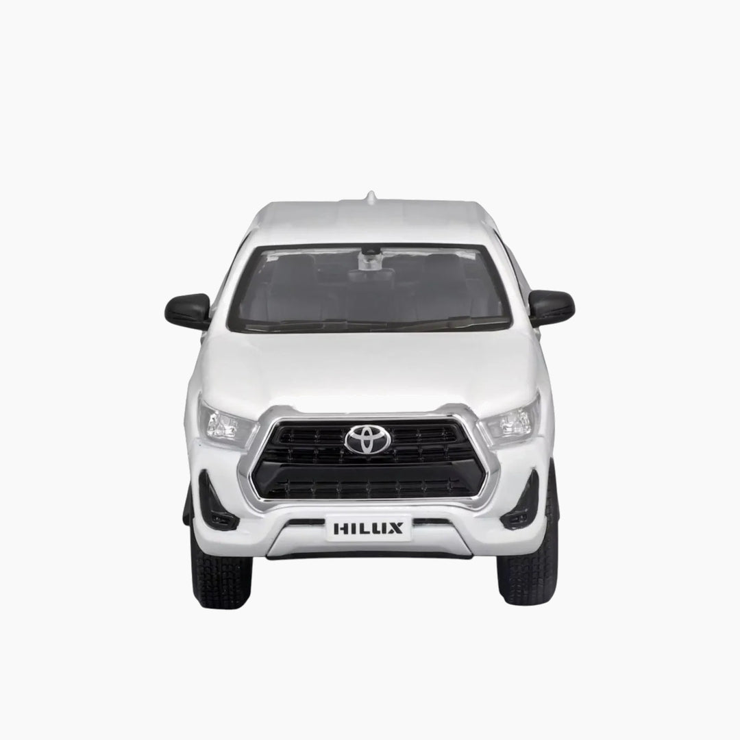 Maisto 1:27 Special Edition Toyota Hilux