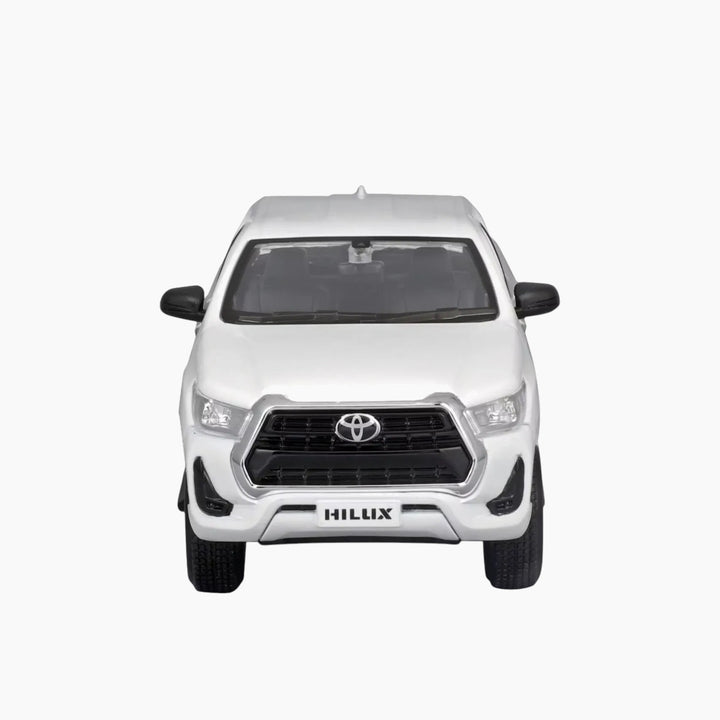 Maisto 1:27 Special Edition Toyota Hilux