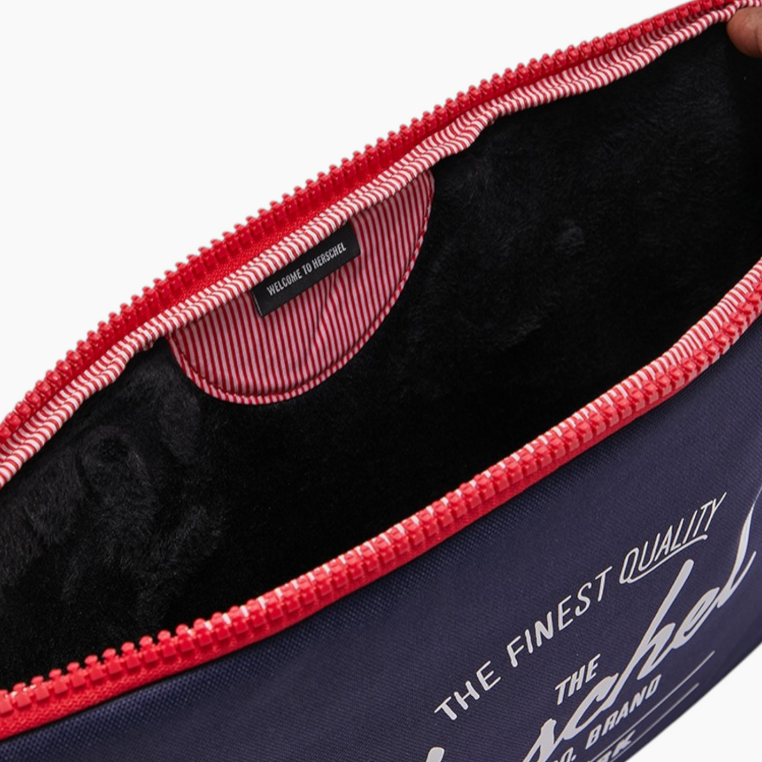 Herschel Anchor Sleeve