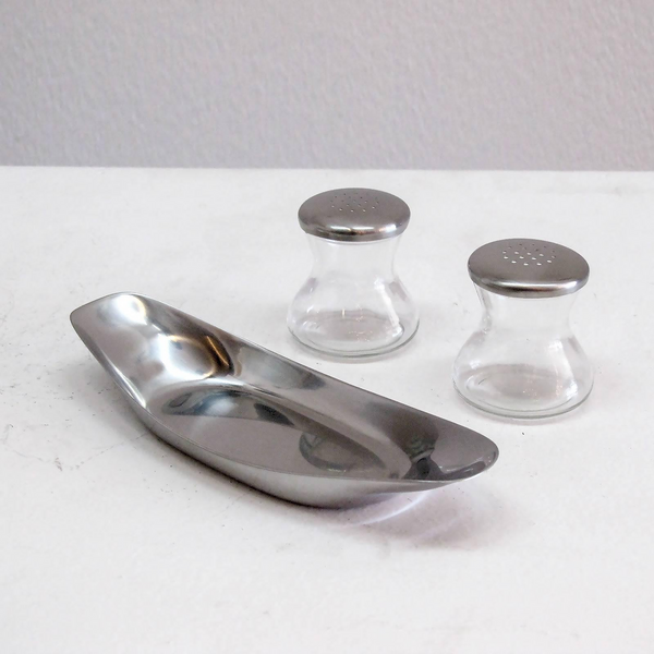 Matt Finish Wagenfeld Salt & Pepper Shaker Set of 3 Pieces