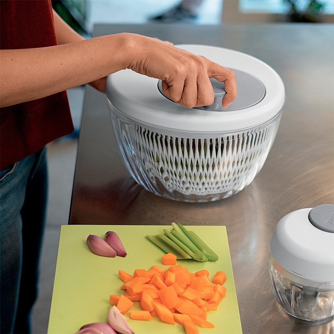 10517090011Spin_StoreSaladSpinnerDia25cm_4_framed - HUNA