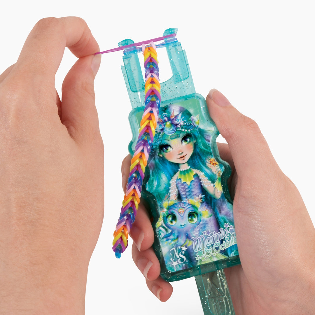 Nebulous Stars x Rainbow Loom Besties Forever Set