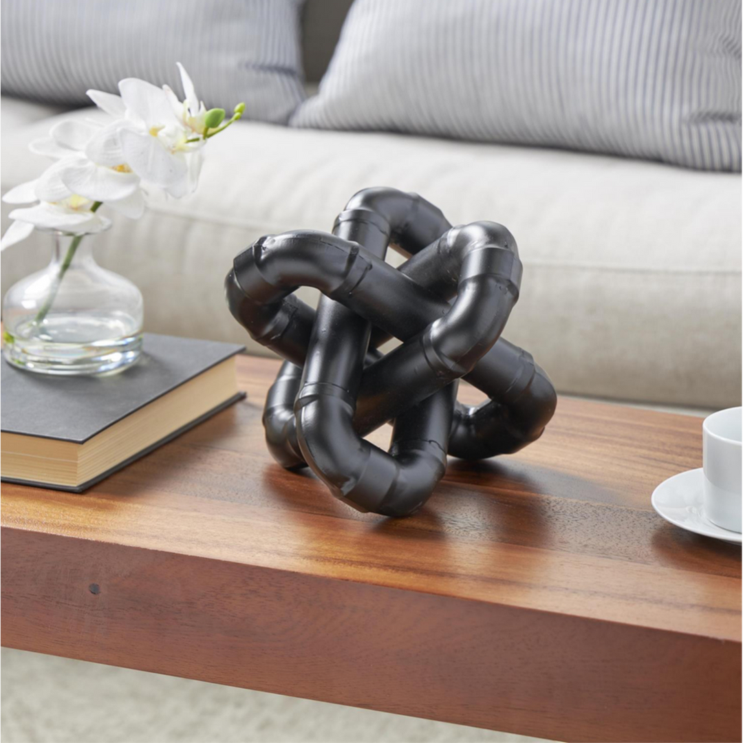 Metal Knot figurine, metal construction