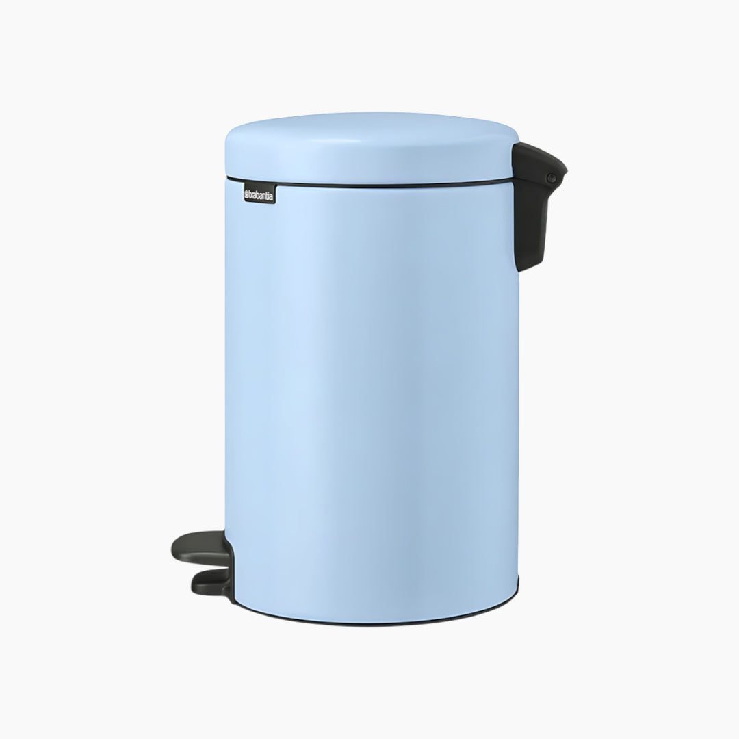 Brabantia 12 liter pedal bin in Dreamy Blue