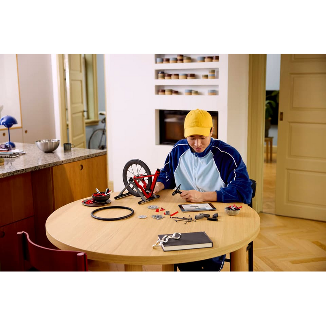 LEGO  Icons Road Bike
