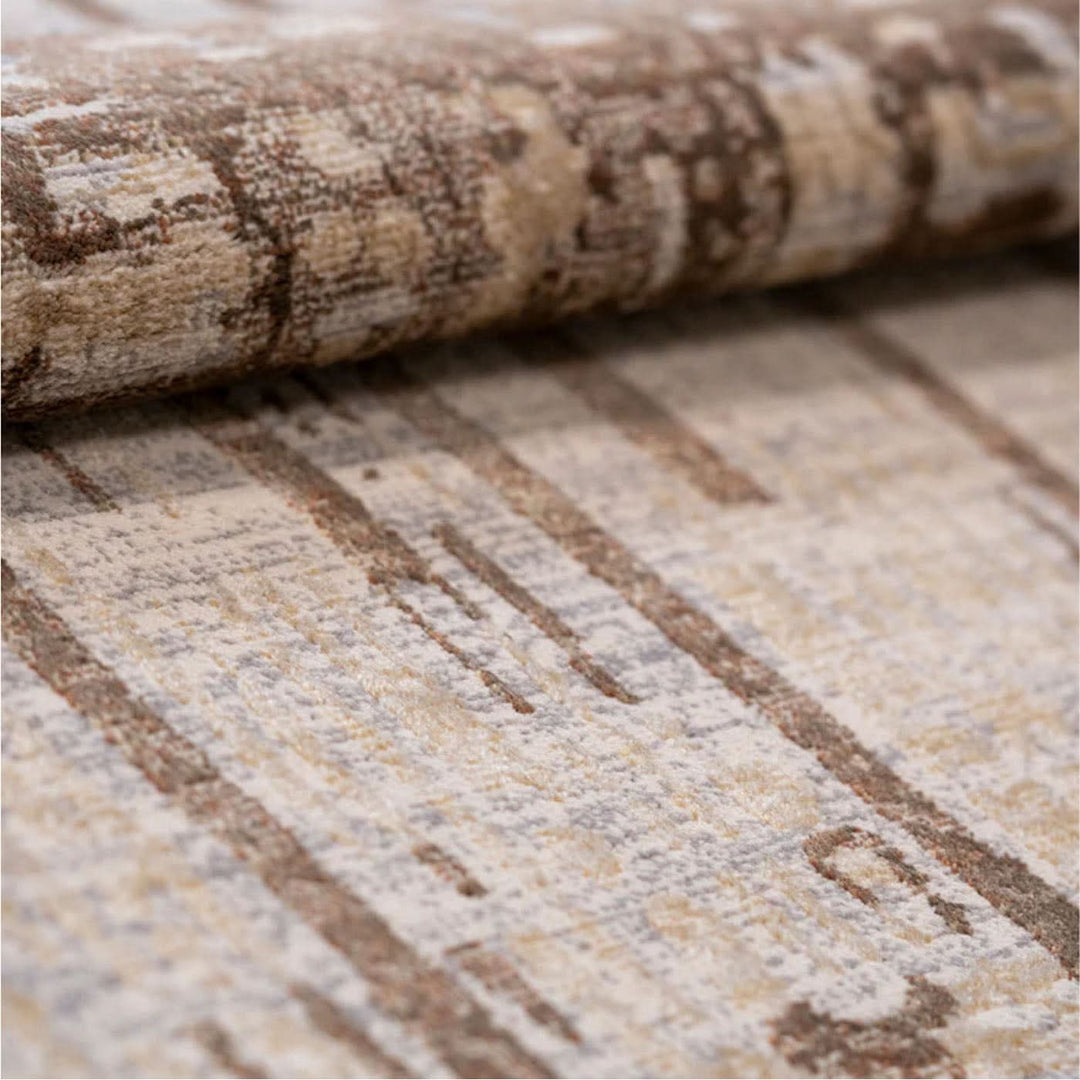 Spazio Home Velvet Luxe Gold Accent Rug - HUNA