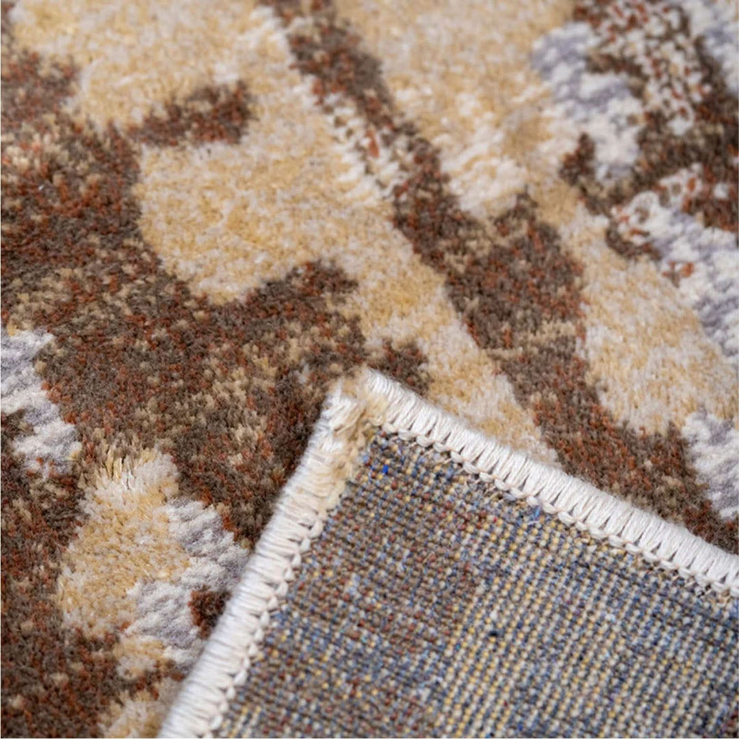 Spazio Home Velvet Luxe Gold Accent Rug - HUNA