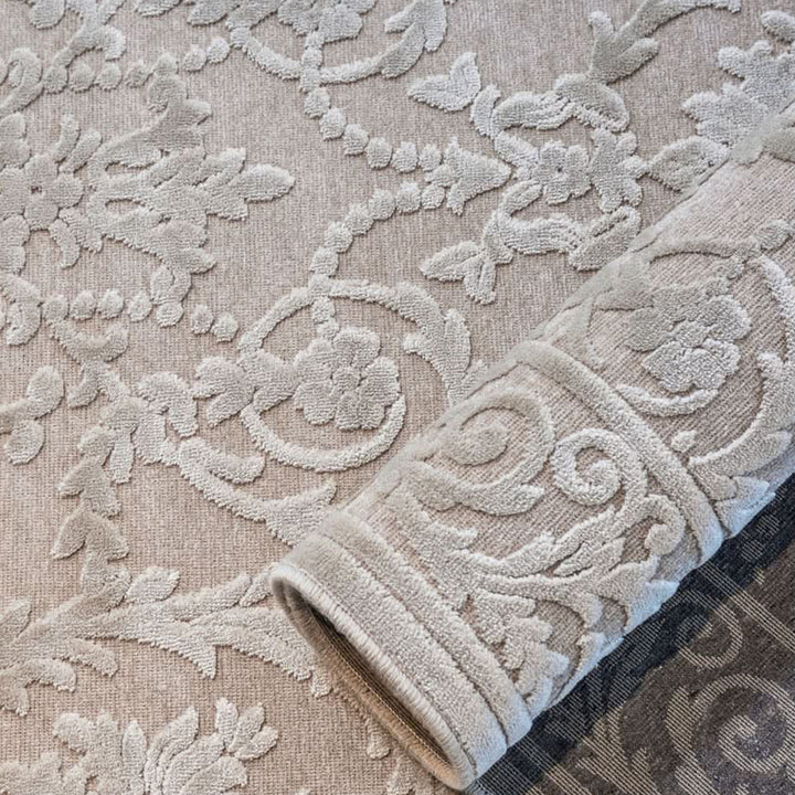 Farashe Silver Elegance Rug