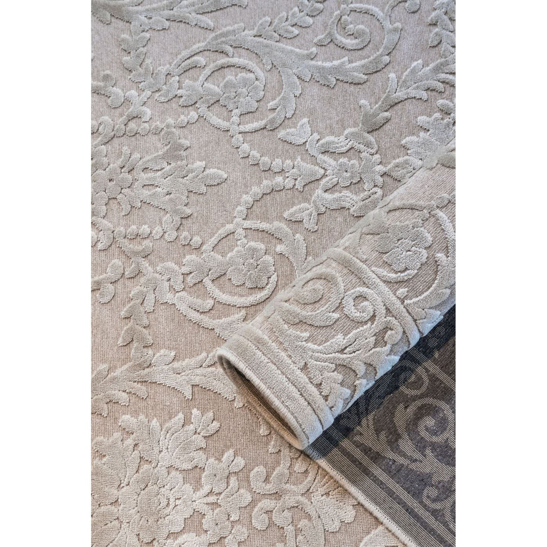 Farashe Silver Elegance Rug - HUNA