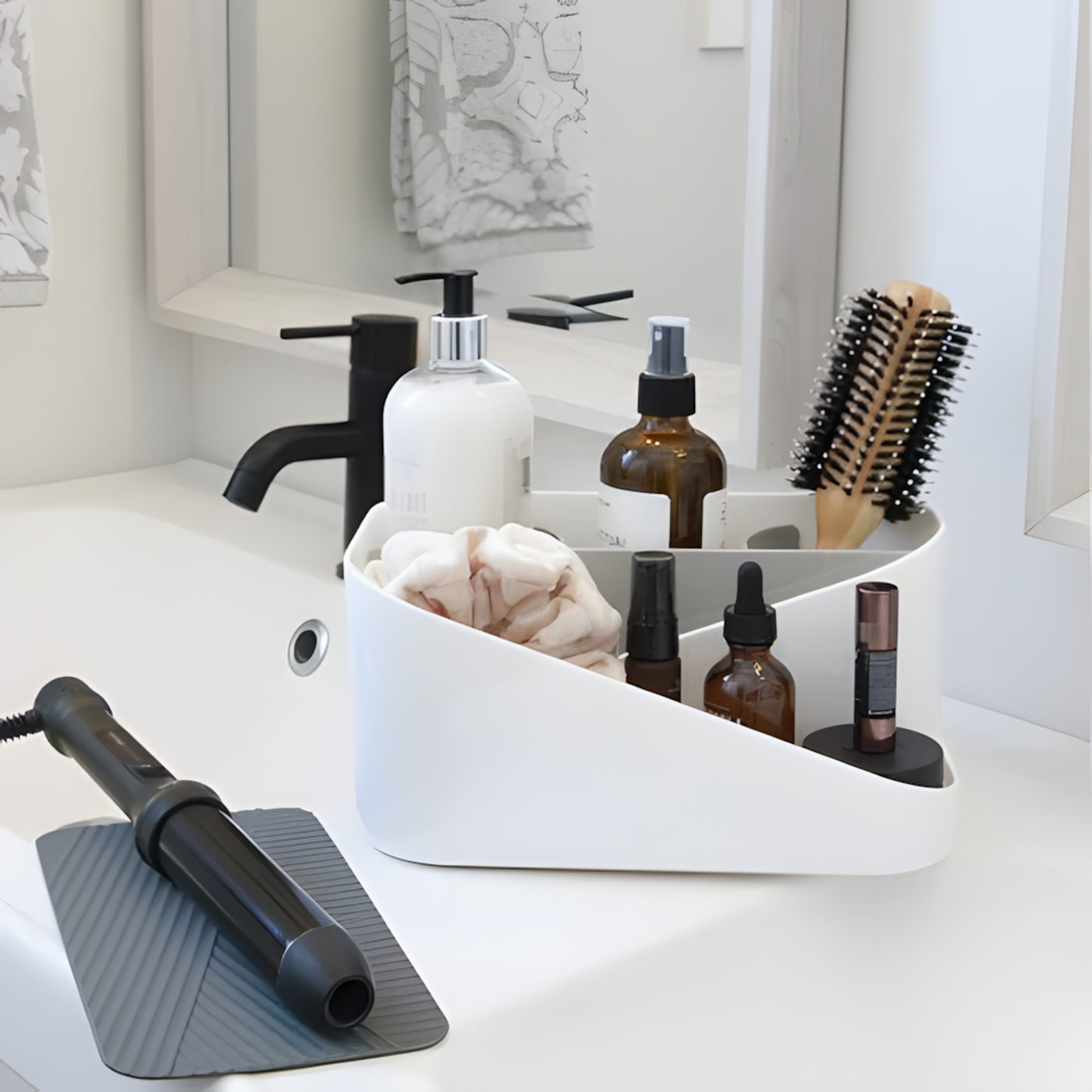 Umbra Glam Hair Tool Organizer - HUNA