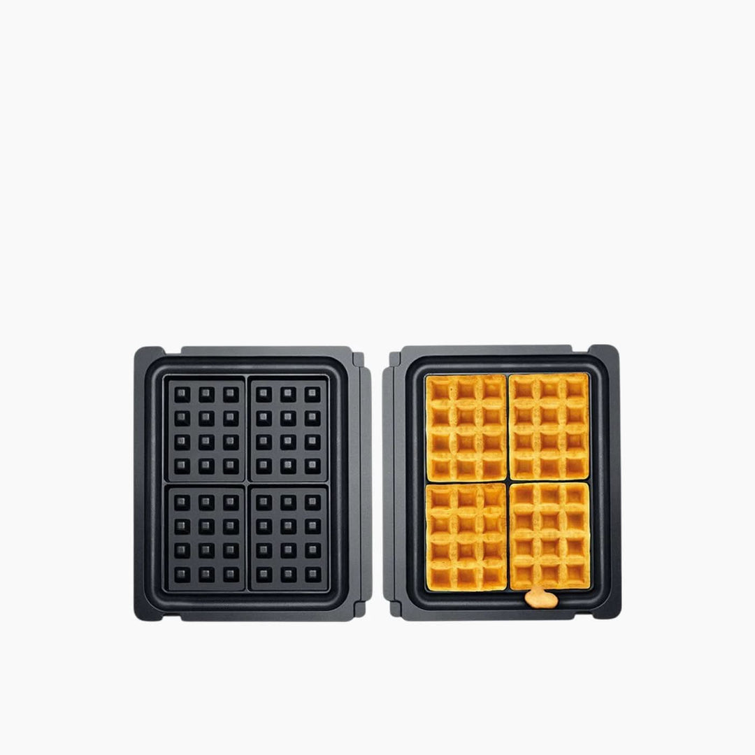 Sage The No-Mess Waffle Plates Waffle Maker